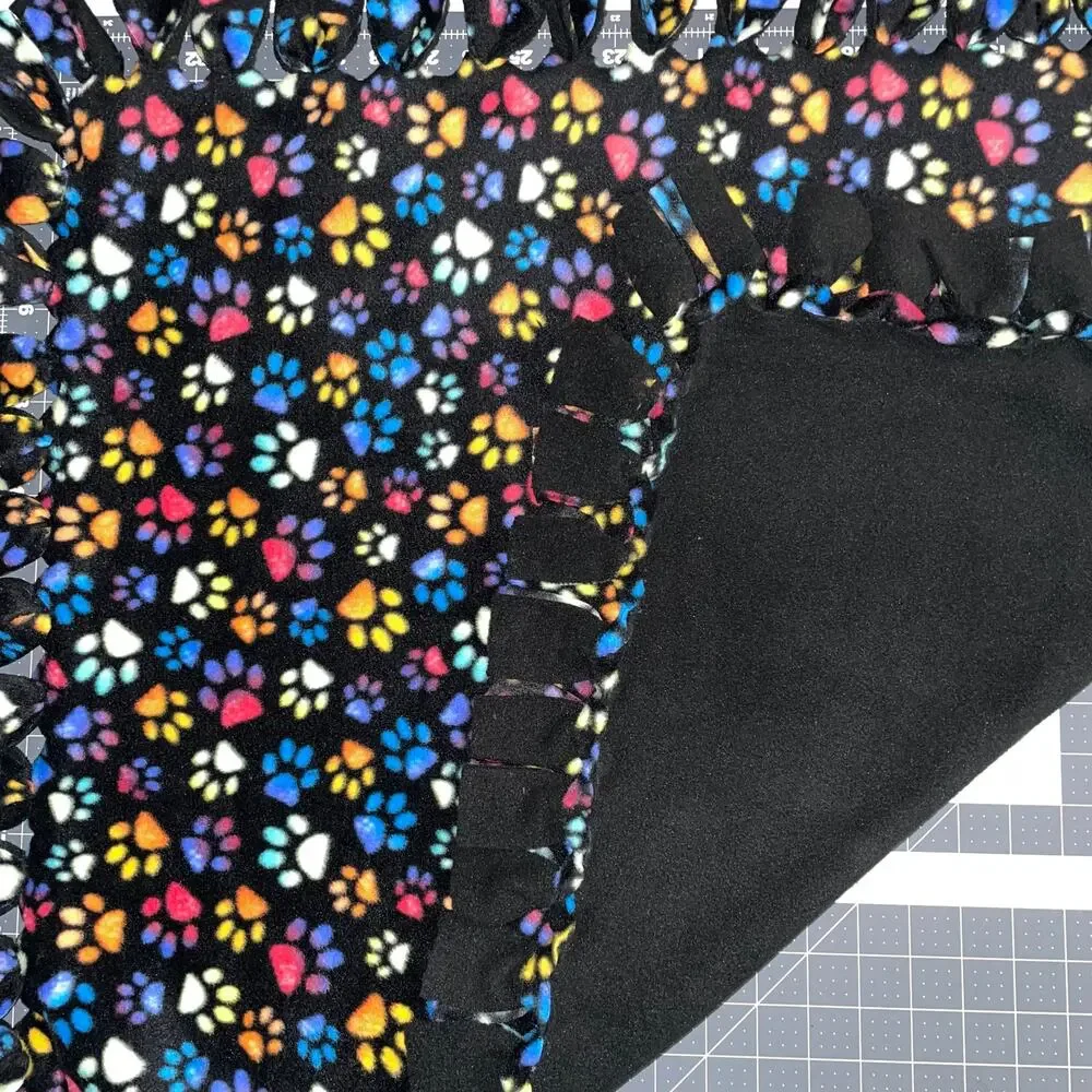 Fleece Fringe Pet Blanket / Lap Blanket, 28